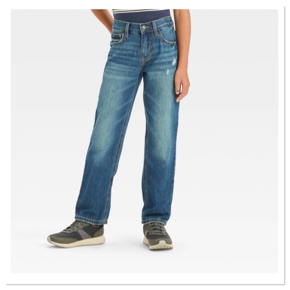 Boy’s Relaxed Straight Leg Blue Jeans Cat & Jack